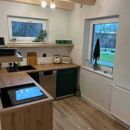 Pod Brzozami 2 أوسترون