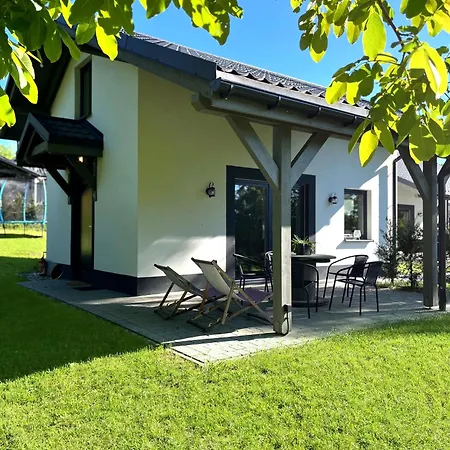 Pod Brzozami 2 شاليه أوسترون